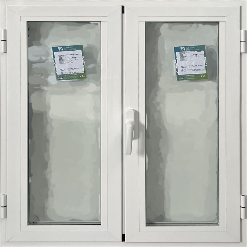 Ventana abatible