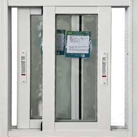 ventana de aluminio blanca