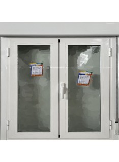 ventana de aluminio blanca