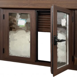 ventana con persiana de aluminio